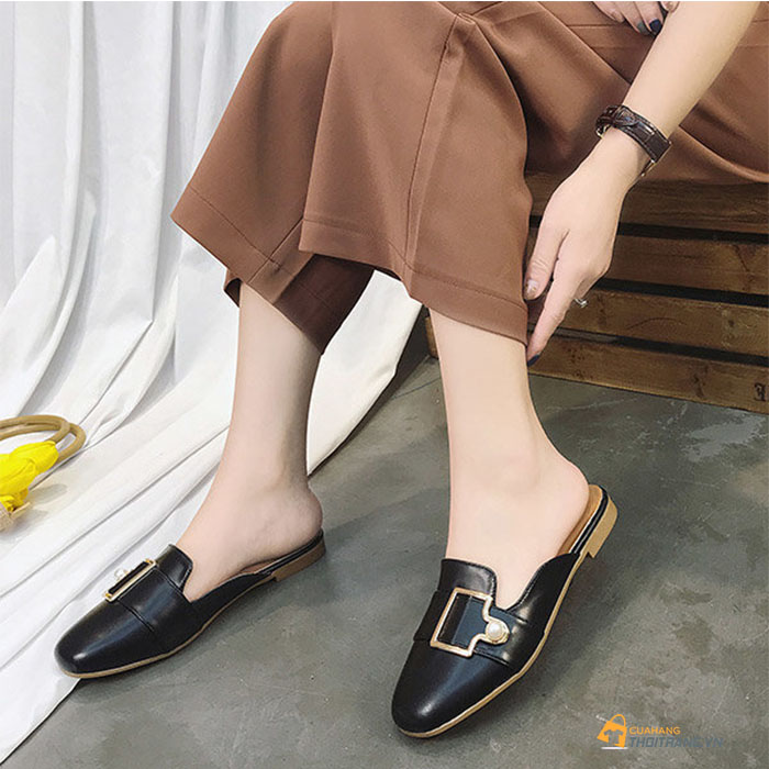 Giày sục loafer